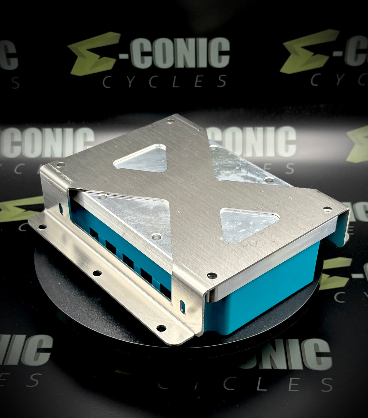 Tuttio Soleil 01 Metal Controller Mount