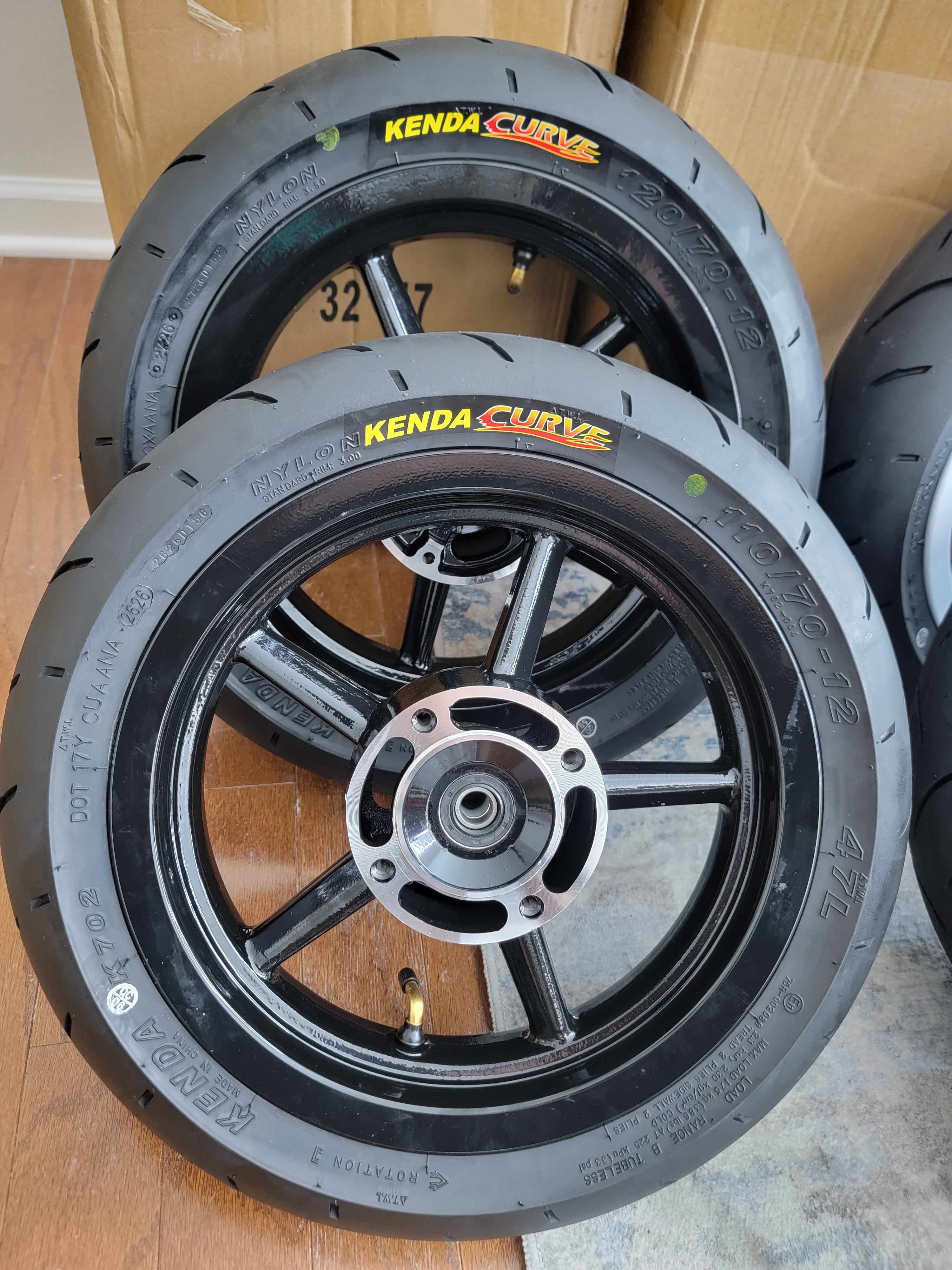 12 inch black supermotos